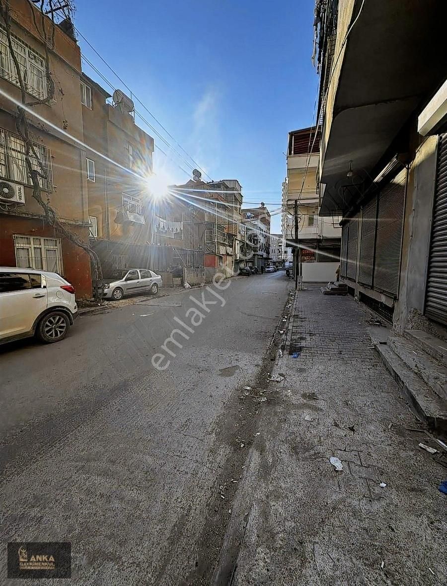 Seyhan Yeşilyurt Satılık Müstakil Ev Anka'dan Sevgi Pide Fırını Civarı 4 Daire + Dükkanlı Müstakil Ev