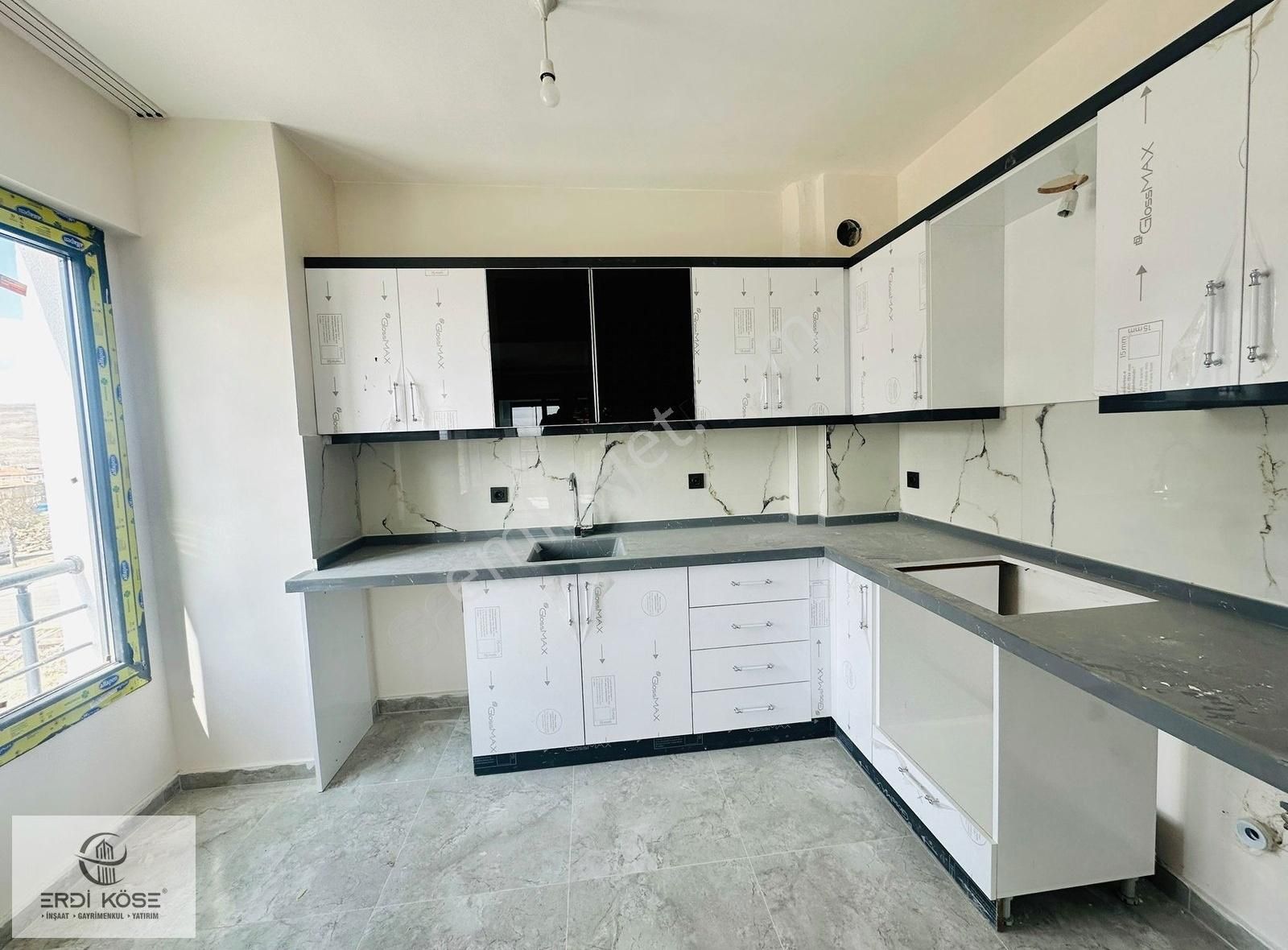 Kocasinan Osmangazi Satılık Daire Erkilet Osmangazi Mah. 2+1 90 M2 Satılık Daire