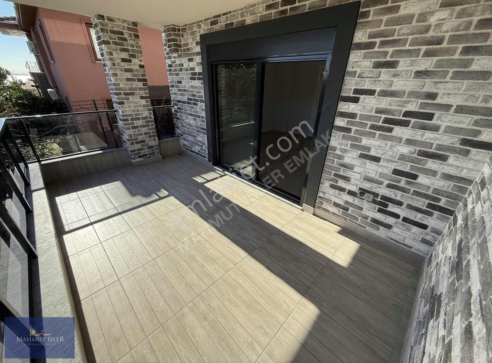 Altınoluk Merkezde Satılık Deniz Manzaralı 5+1 Süper Lüks Villa - Görsel 7