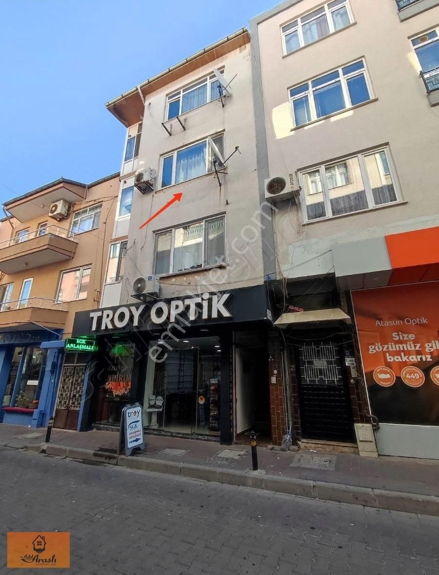 Çanakkale Merkez İsmetpaşa Kiralık Ofis Çanakkale Merkez Demircioğlu Caddesinde 2+1 Kapalı Mutfak