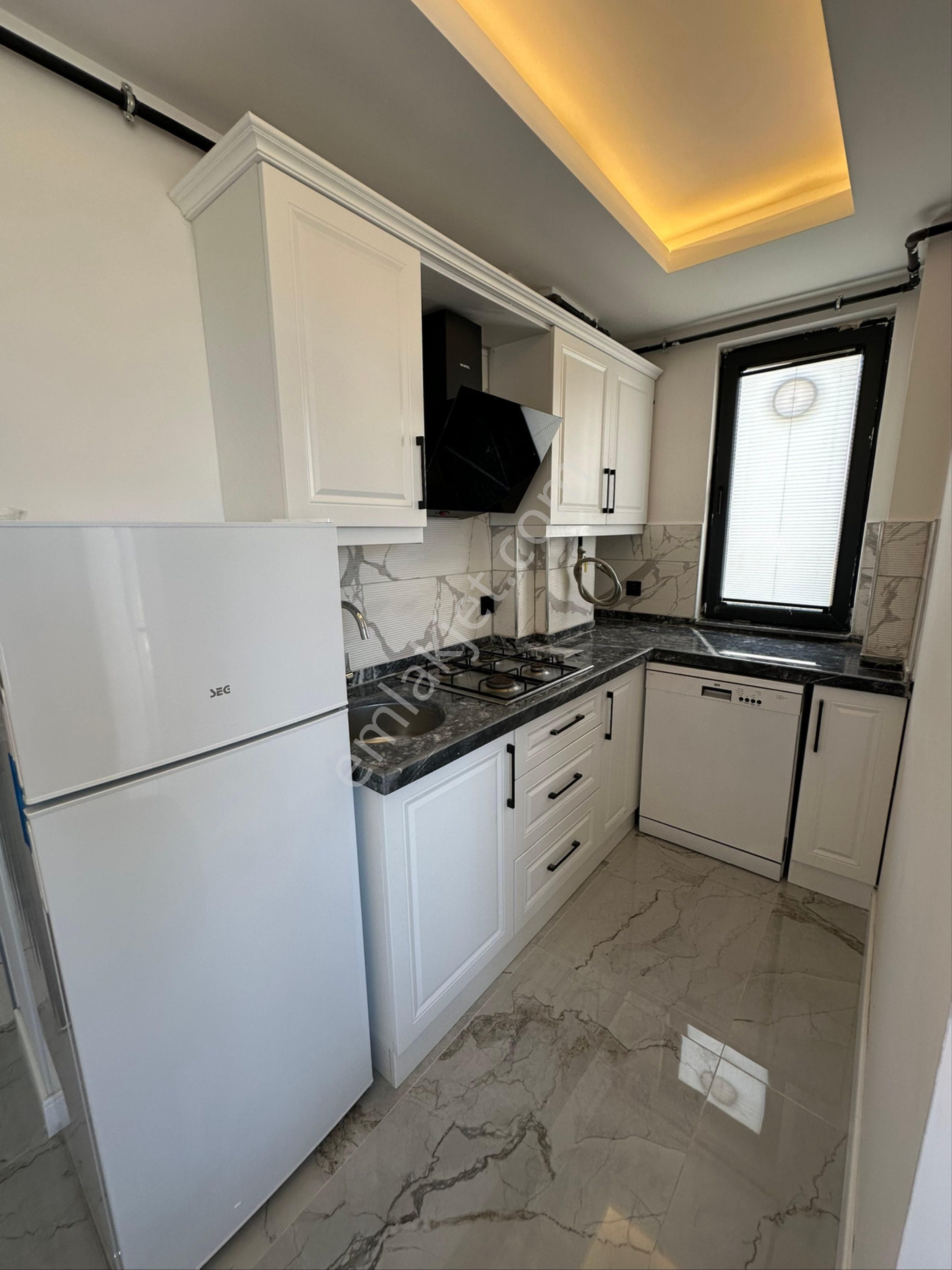 Atakumda Sıfır Eşyalı Ara Kat Ultra Lüks 1+1 Fırsat Daire - Görsel 11