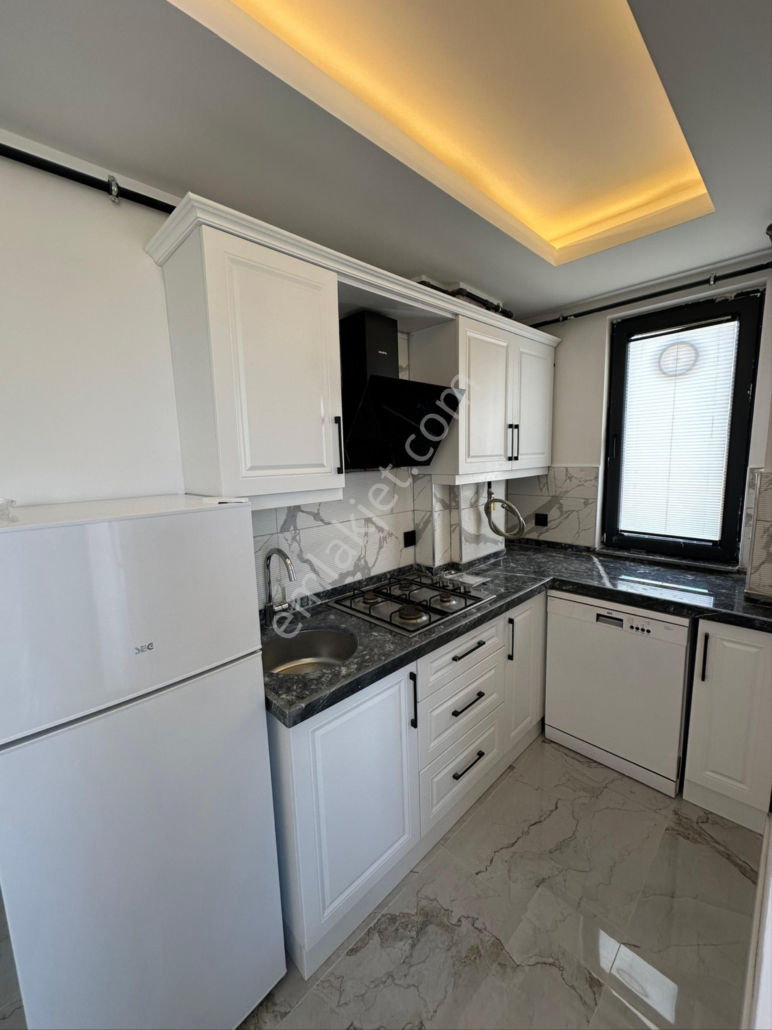 Atakumda Sıfır Eşyalı Ara Kat Ultra Lüks 1+1 Fırsat Daire - Görsel 17