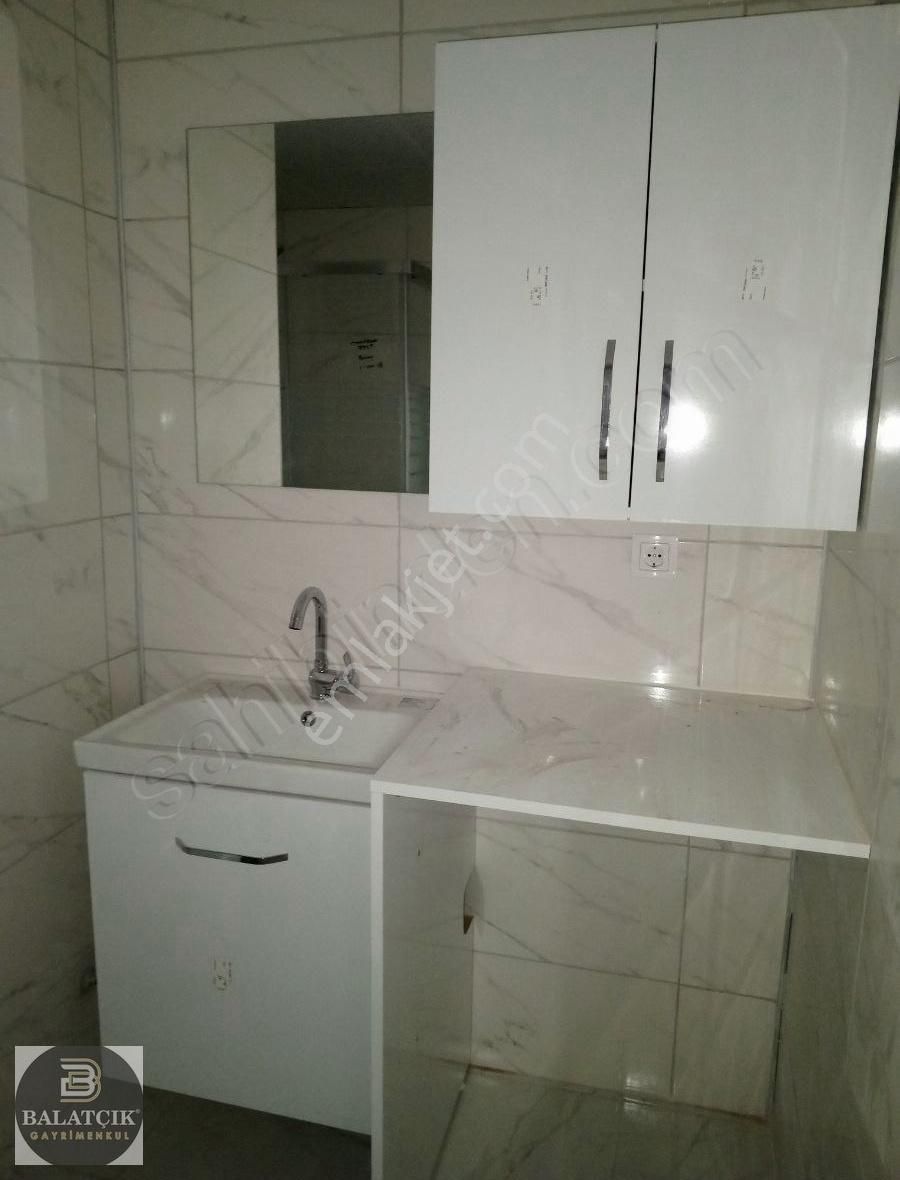 Çiğli Balatçık Kiralık Daire Çiğli Balatçık'da Ata Sanayi Girişinde Sıfır 2+1 Kiralık Daire