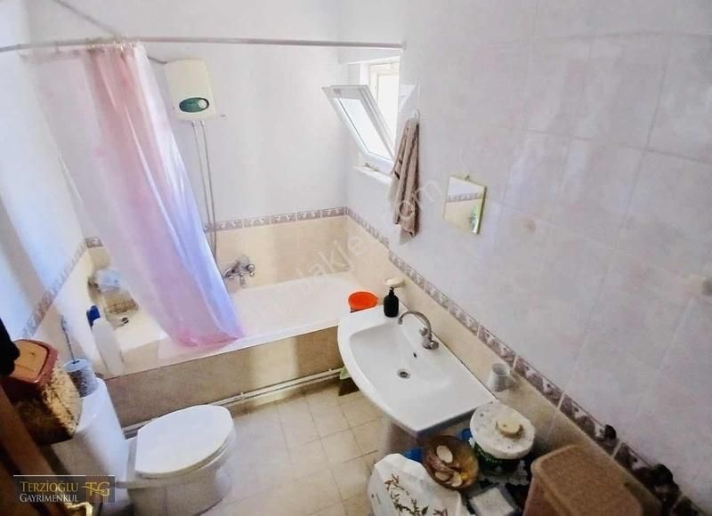 Terzioglu"ndan Cemil Temelde Satılık Müstakil 4+1 Forleks Ev - Görsel 5