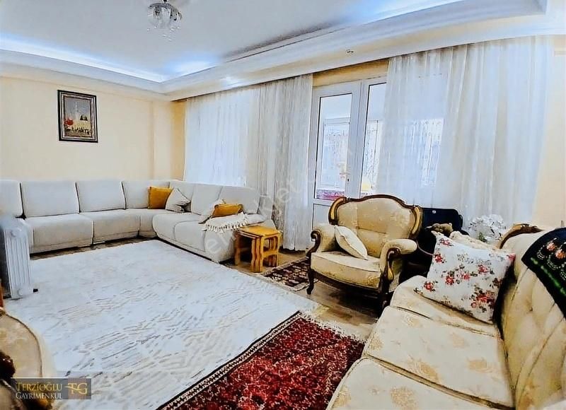 Terzioglu"ndan Cemil Temelde Satılık Müstakil 4+1 Forleks Ev - Görsel 9