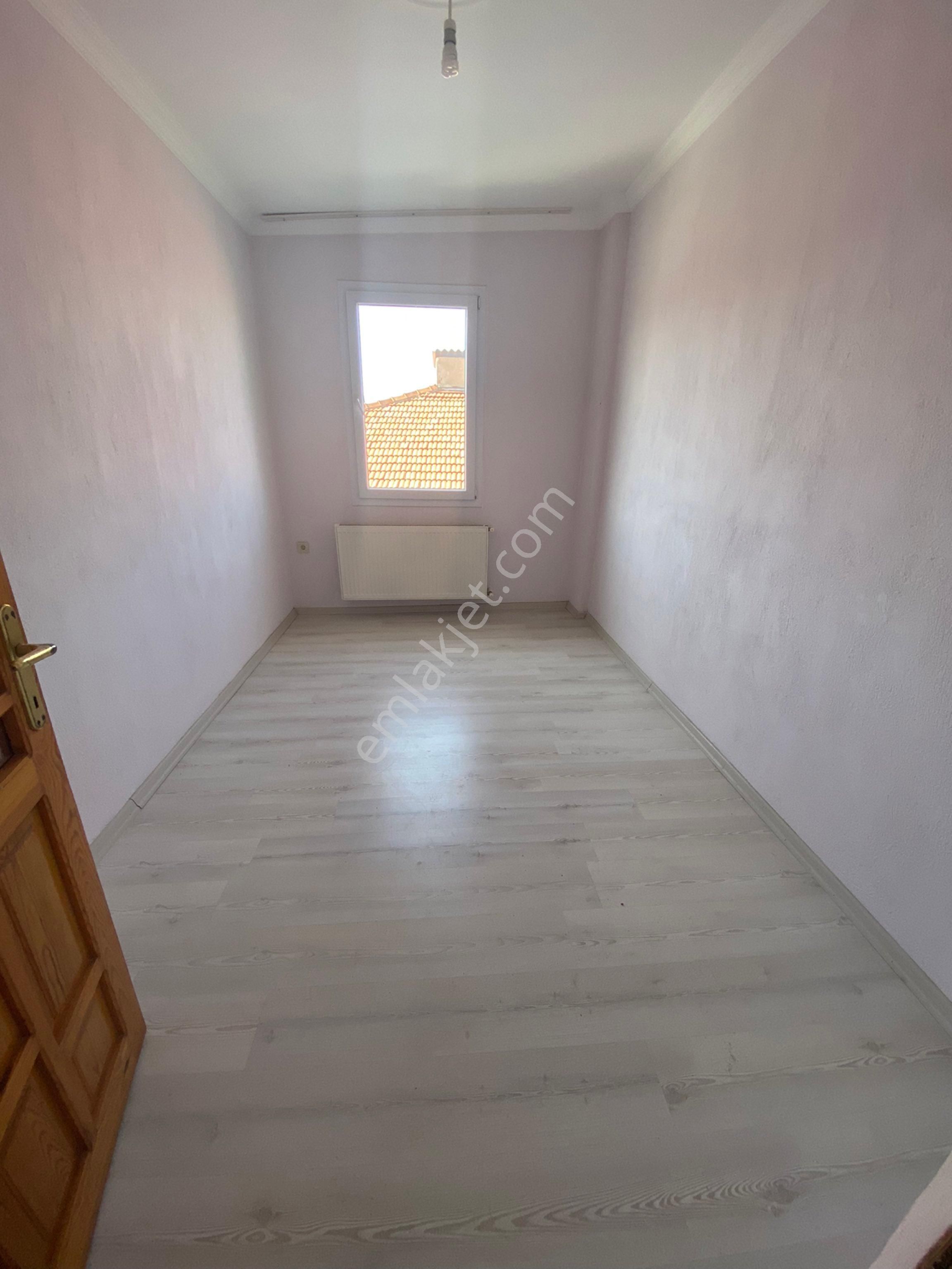 Zeytinalanı’nda Merkezi Konumda 3+1 Doğalgazlı Geniş Daire… - Görsel 5