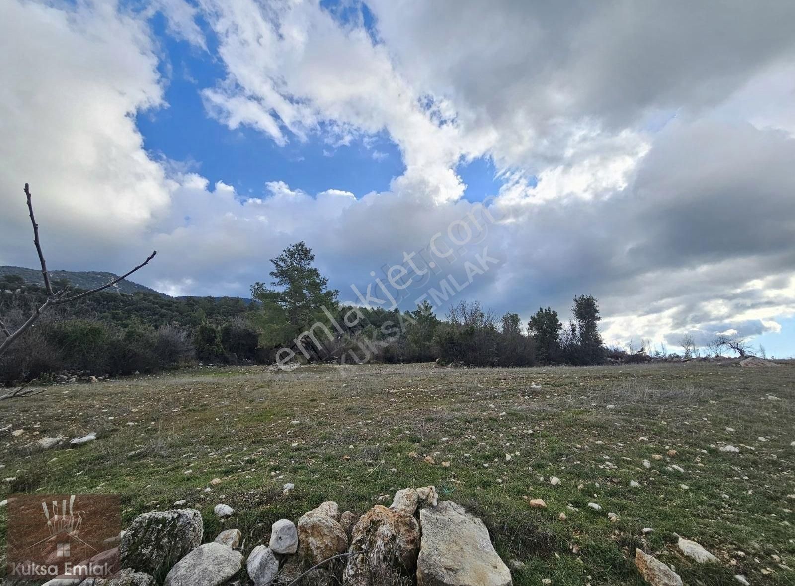 Seydikemer Yakaköy Satılık Tarla Muğla Seydikemer Yaka Mah 3360m2 Satılık