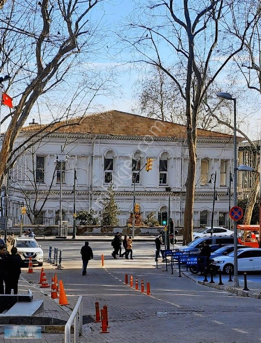 Beşiktaş Yıldız Satılık Daire Mehmethan Emlaktan Acill Fiyat Uygun Dur Karanlık Odası Yok