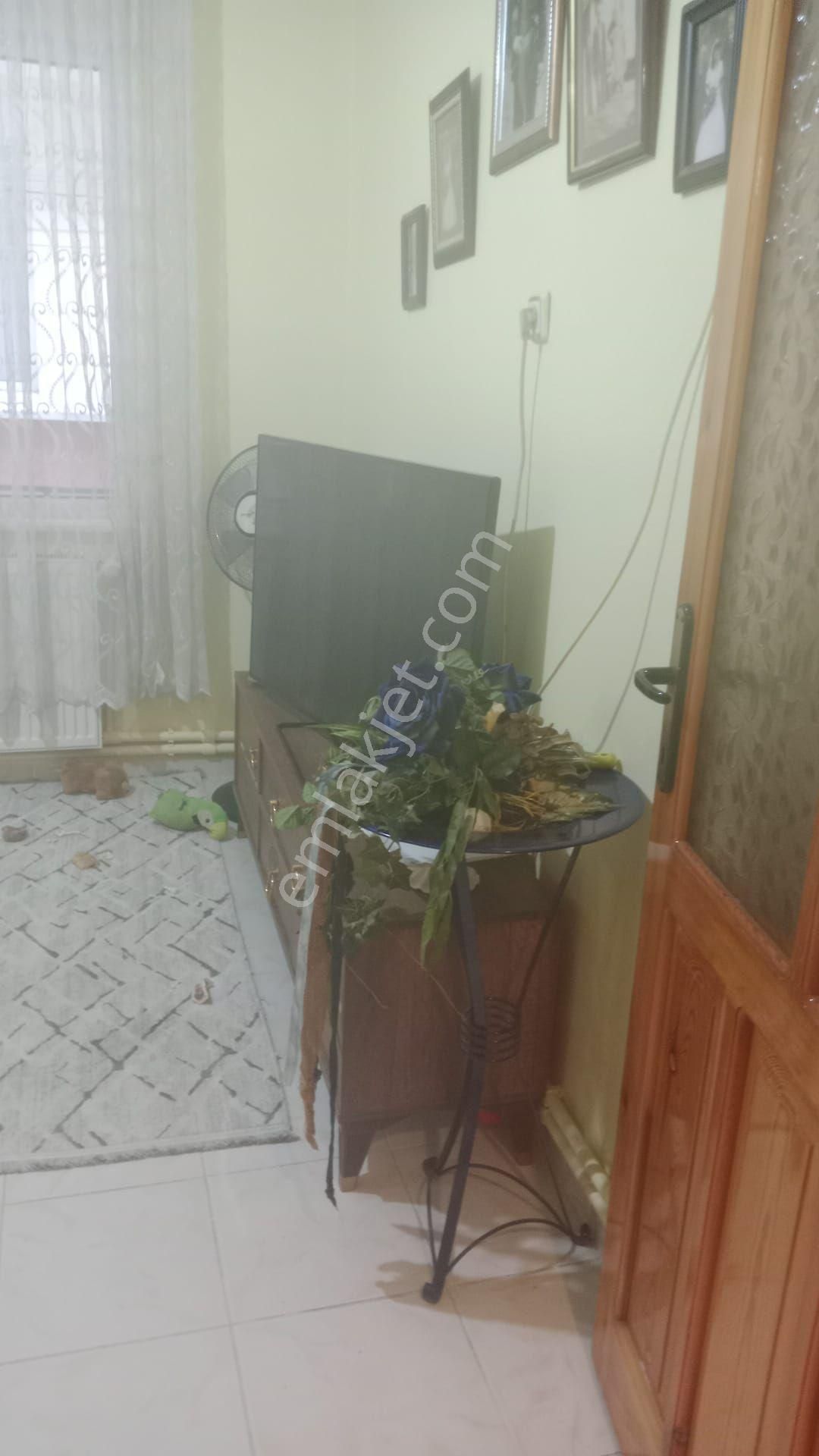 ▓ Gaziosmanpaşa'da Satılık 2 Katlı Müstakil Ev | Huzurlu Yaşam İmkanı ▓ - Görsel 4