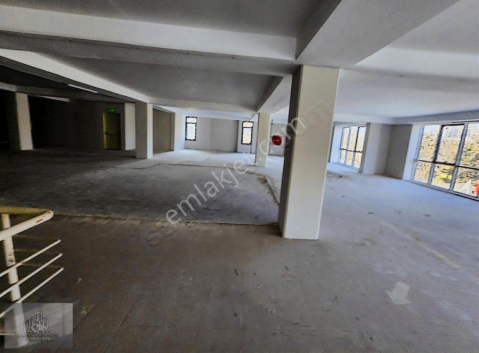 Sulyapıdan 3300 M2 3 Kat Depolama İmalata Uygun İş Yeri - Görsel 13