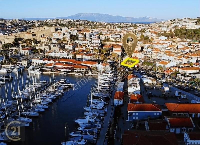 Çeşme Musalla Satılık Dükkan & Mağaza Çeşme Marina'da Çok Değerli Ve Merkezi Konumda Dükkan