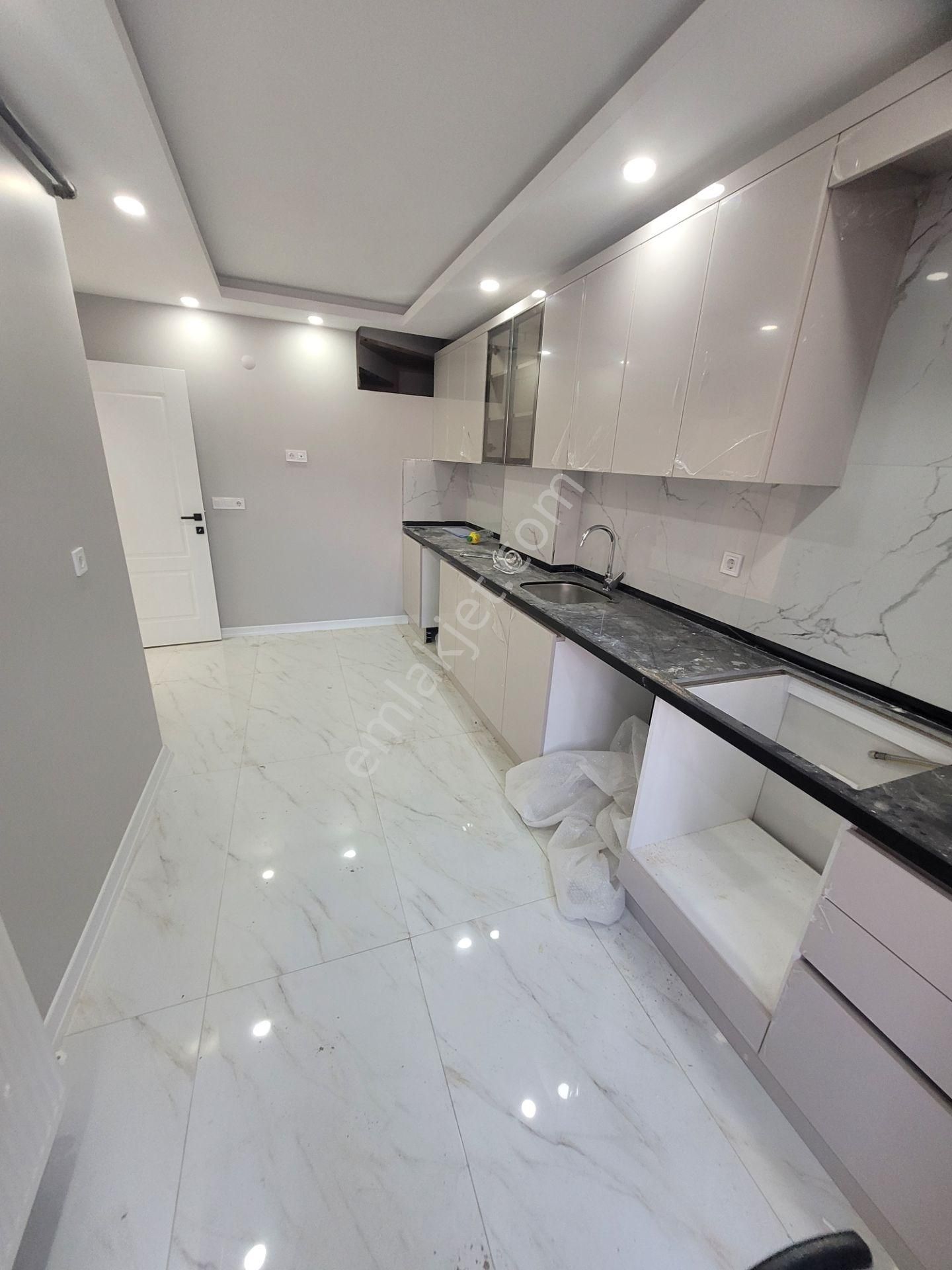 Arıkoğlundan Cevatpaşada Sıfır Dublex4+2195m2 - Görsel 12