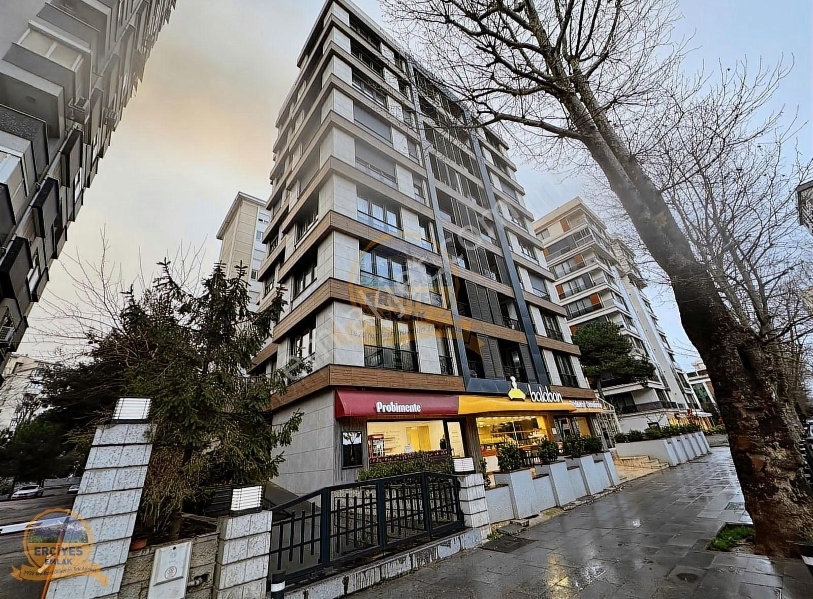 Kadıköy Suadiye Satılık Daire Erciyes'den Suadiye Bagdat Cad Komşu Balkonlu 3+1 110 M2 Net