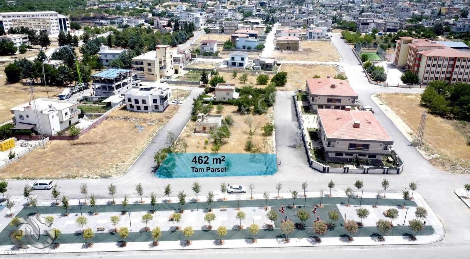 Şehitkamil Aktoprak Satılık Villa İmarlı Golden Gate'den Satılık 462 Metrekare Tam Parsel Arsa