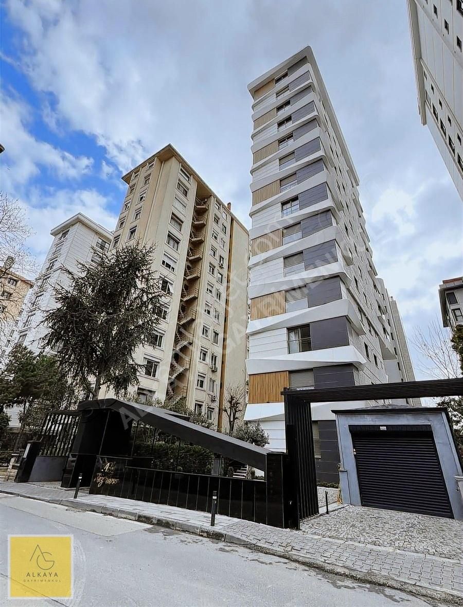 Kadıköy Caddebostan Satılık Daire Alkaya'dan Caddebostan'da Satılık Daire 2+1 98m²net Balknlu Yeni