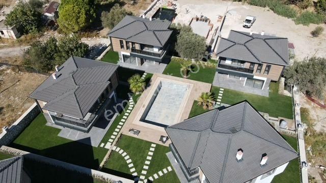 Morçiçek'ten Mordoğan Merkezde Site İçi Lüks Müstakil Villalar