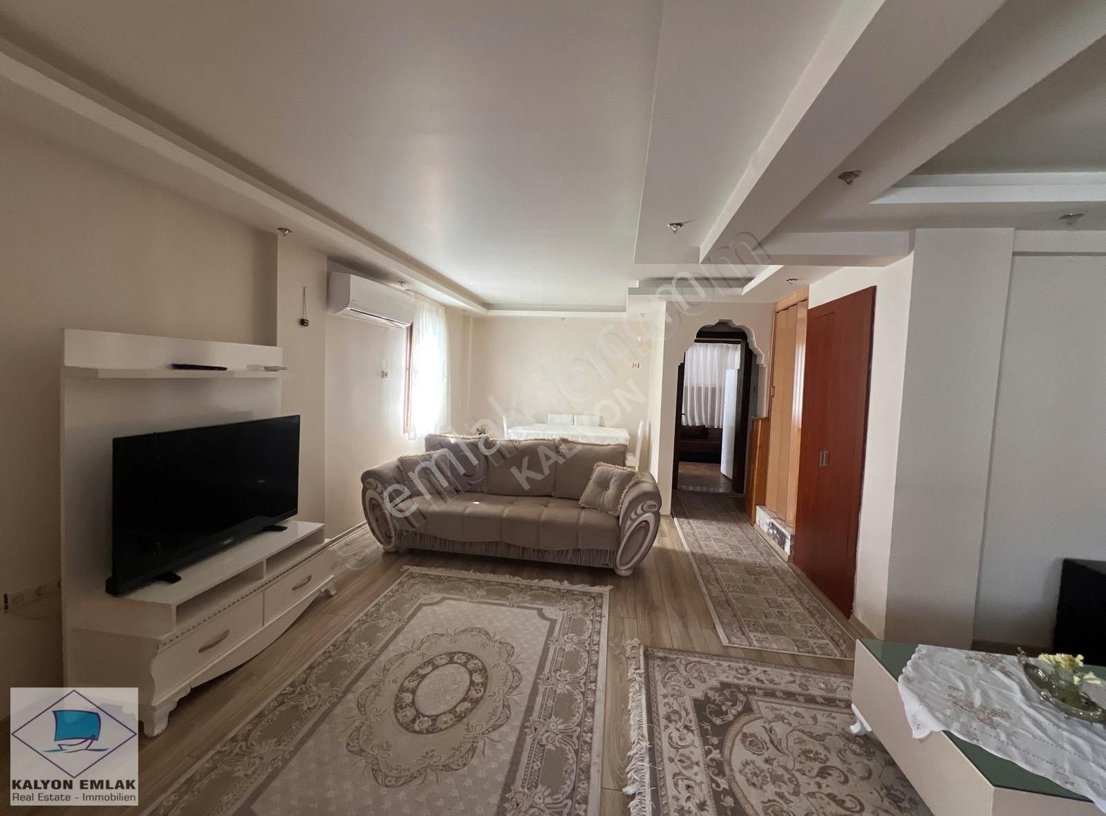 Alaçatı Sosyal Konutlarda Yenilenmiş Modern Eşyalı Villa - Görsel 12