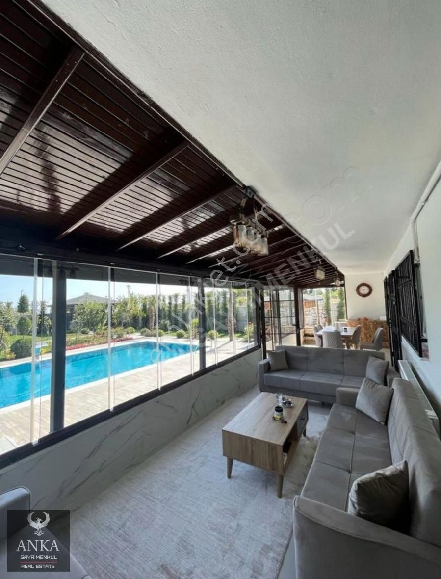 Silivri ! Gümüşyaka' Da İki Katlı 6+1 Havuzlu Satılık Villa - Görsel 4