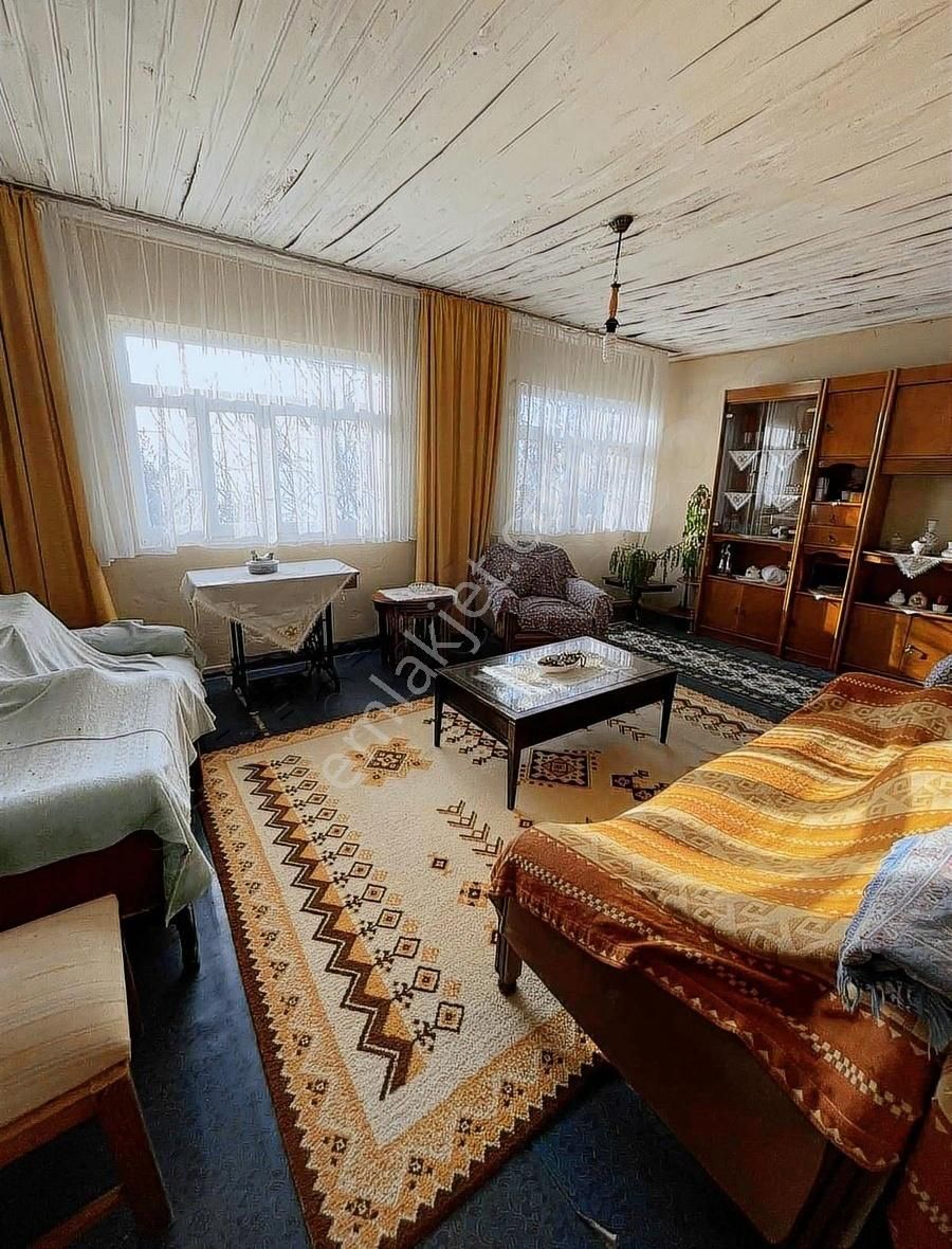 Sarıyer Büyükdere'de Bahçeli Müstakil Ev Satılık - Görsel 12