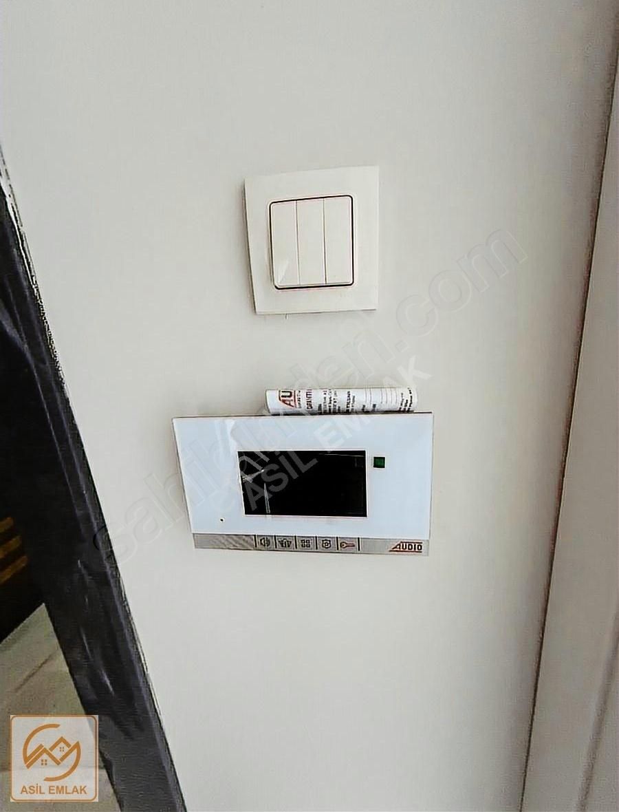 Asil Emlak'tan Muradiye'de Yatırımlık 1+1 Daire