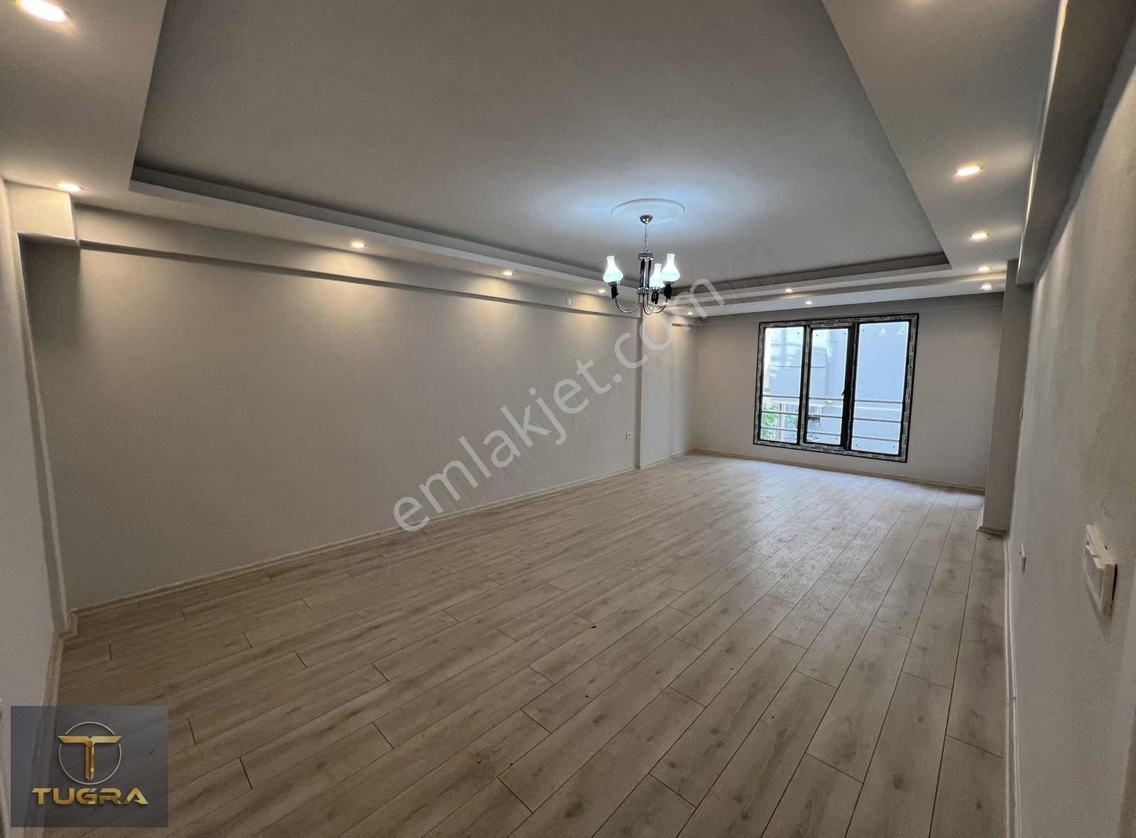 Soma Kurtuluş Kiralık Daire Tuğradan Diş Hastanesi Altı Sıfır 3+1 Kiralık Daire