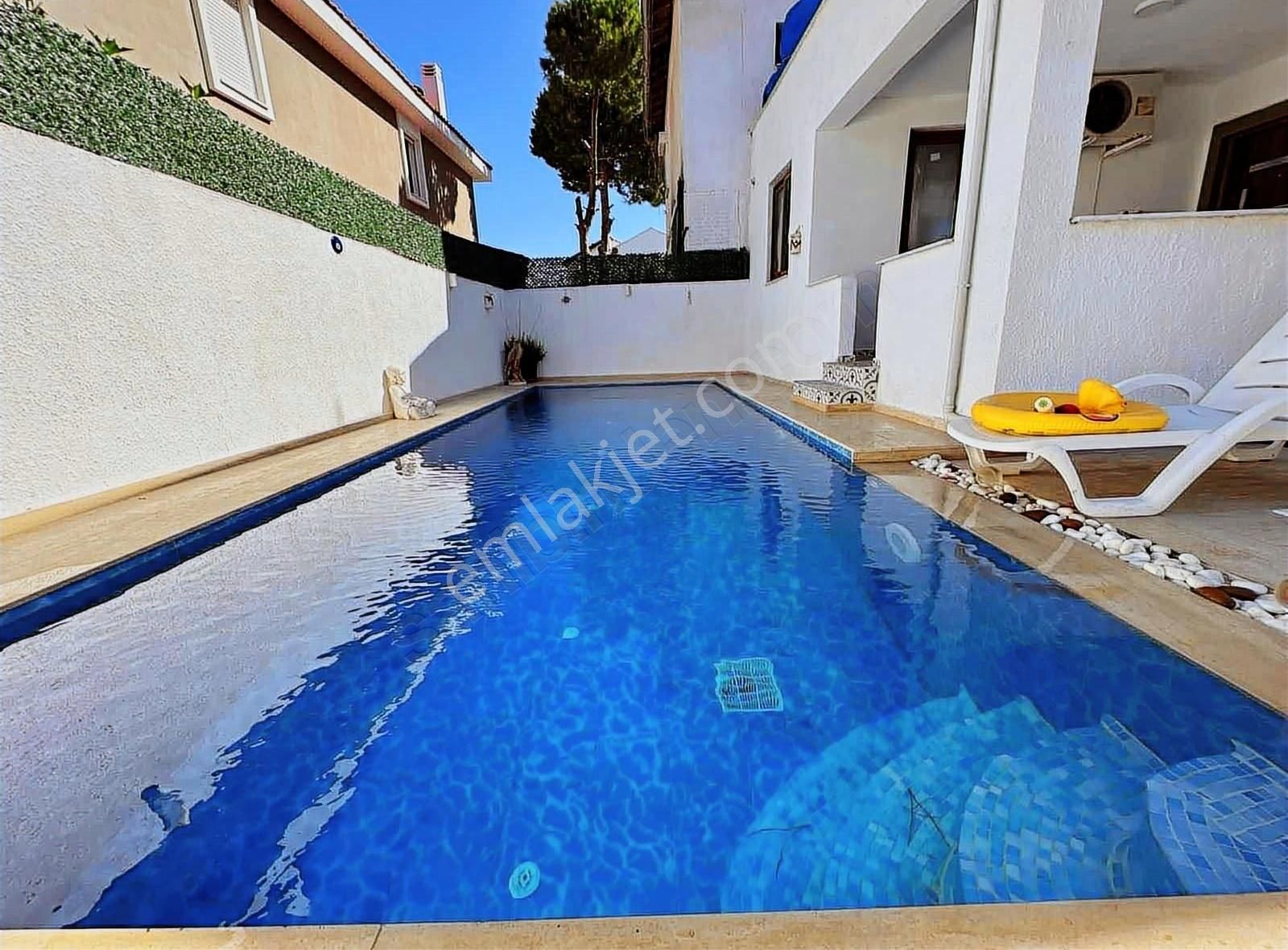 Çeşme Alaçatı Kiralık Villa Alya Gayrimenkul Çeşme Alaçatıda Müstakil Havuzlu Villa