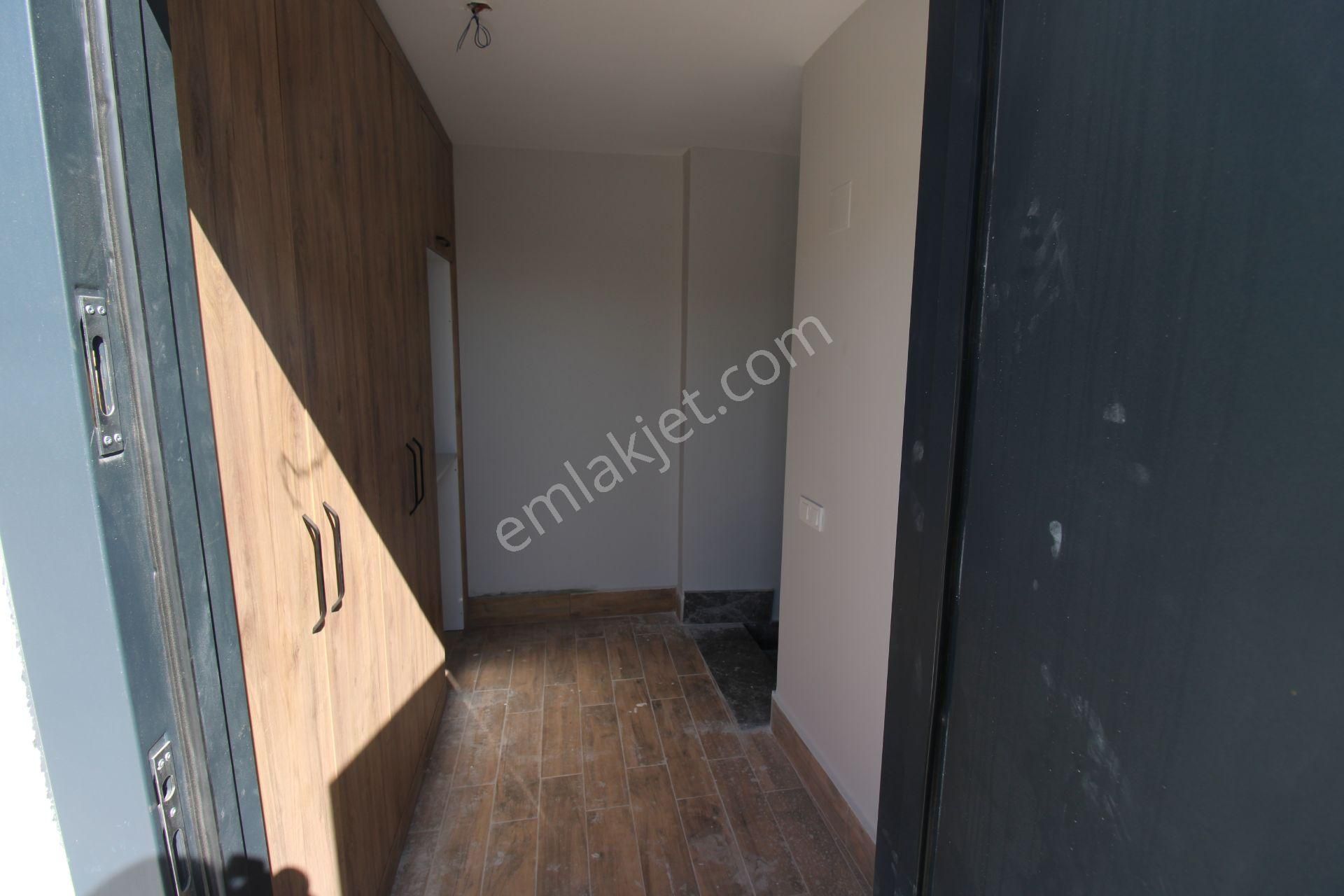 Kuyulukta Site İçerisinde Manzaralı 4+1 Villa - Görsel 29