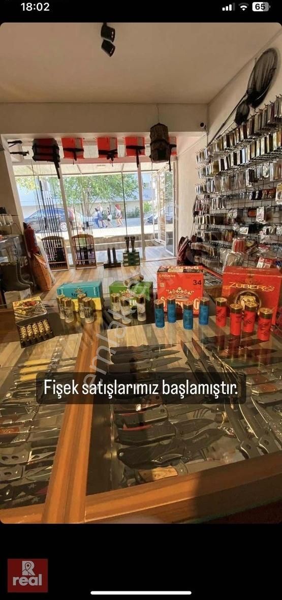 Ayvalık Küçükköy Devren Dükkan & Mağaza Minibüs Caddesi Üzerinde Devren Kiralık Av Bayii