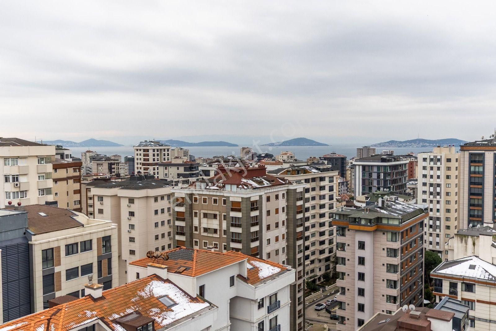 Kadıköy Suadiye Satılık Daire Suadiye 'de Satılık 4+2 Deniz Manzaralı Yasal Dubleks Daire