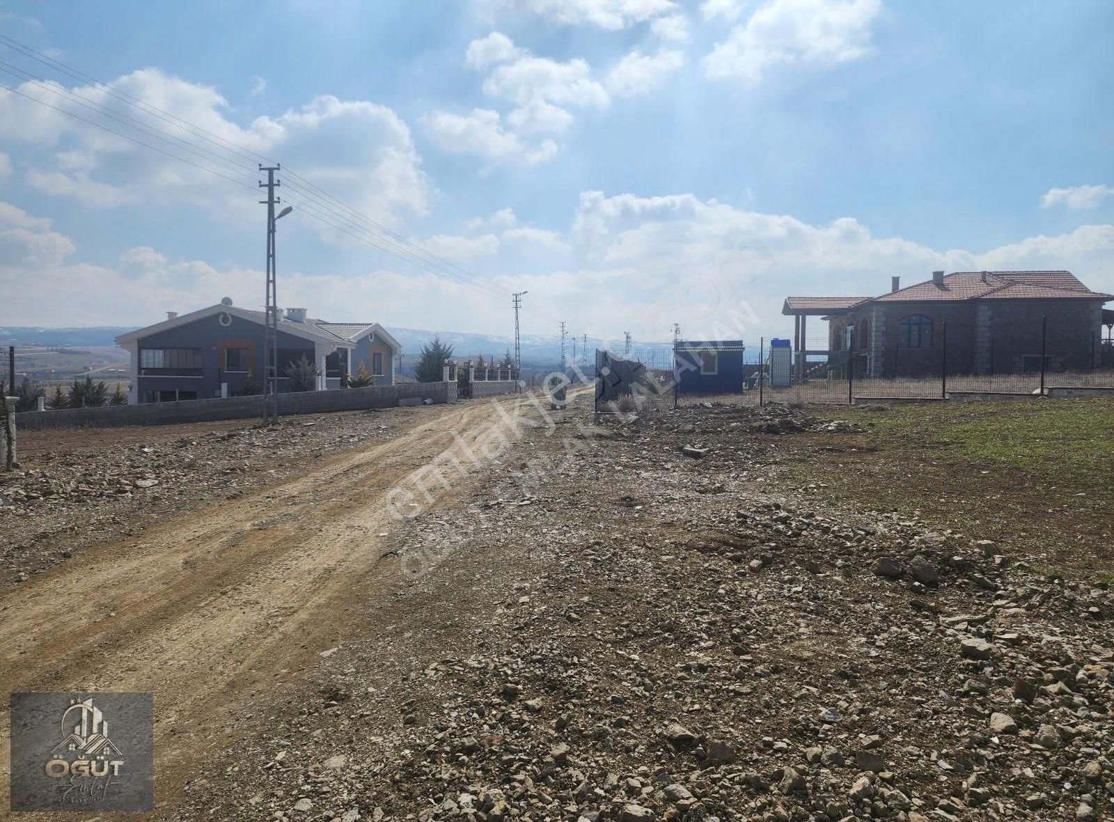 Hakimlerde Tek Tapu 1657m Arsa - Görsel 11