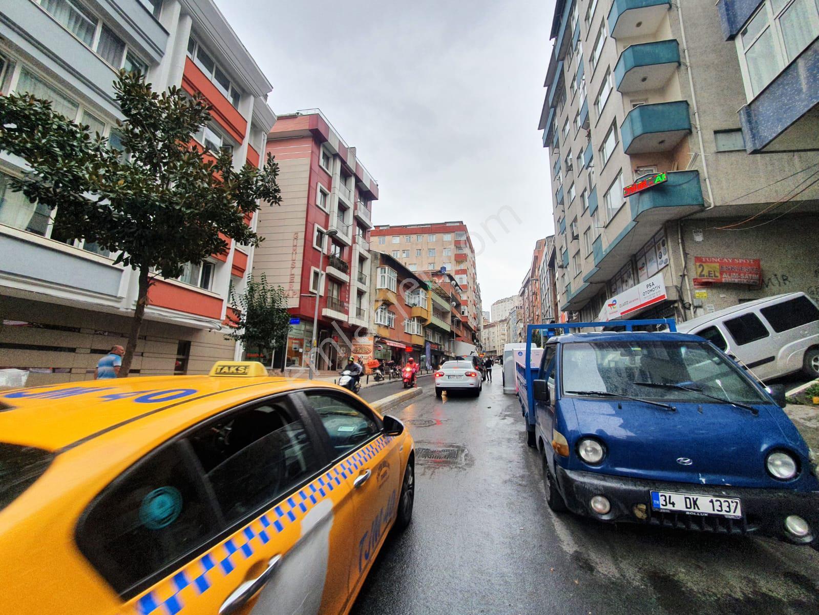 Ana Cadde Üzerinde *full Yeni Eşyalı Önü Açık 1+1 - Görsel 11