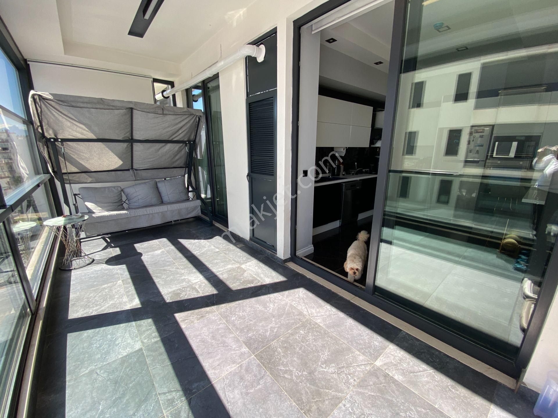 Antalya 'nın En Prestijli Sitesinde Full Manzaralı Arakat 3+1 - Görsel 13