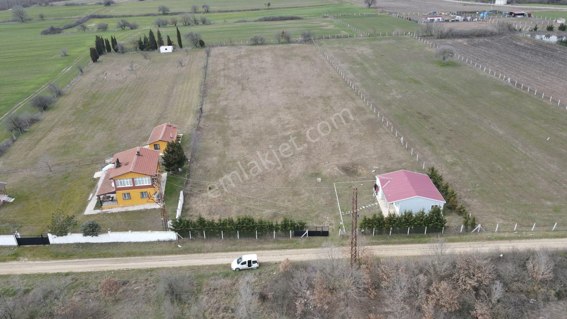 Silivri Büyükçavuşlu 7 Dönüm Tek Tapu - Görsel 2