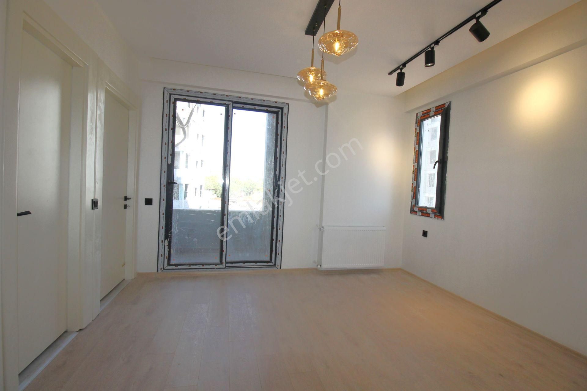 Retro’dan Kaliteli İşçiliği Ve Tasarımı İle Size Hitap Edecek 3+1 - Görsel 9