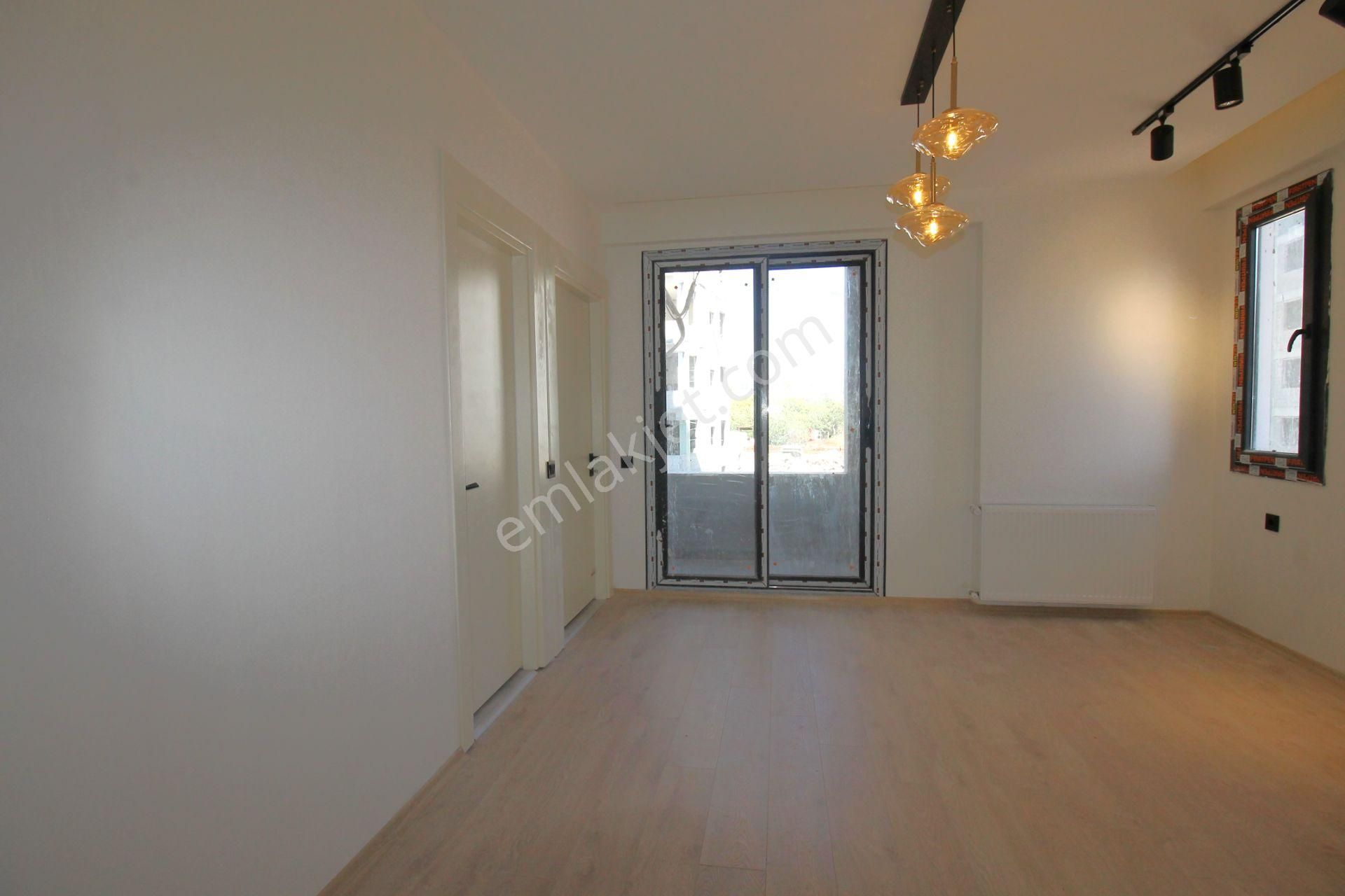 Retro’dan Kaliteli İşçiliği Ve Tasarımı İle Size Hitap Edecek 3+1 - Görsel 10