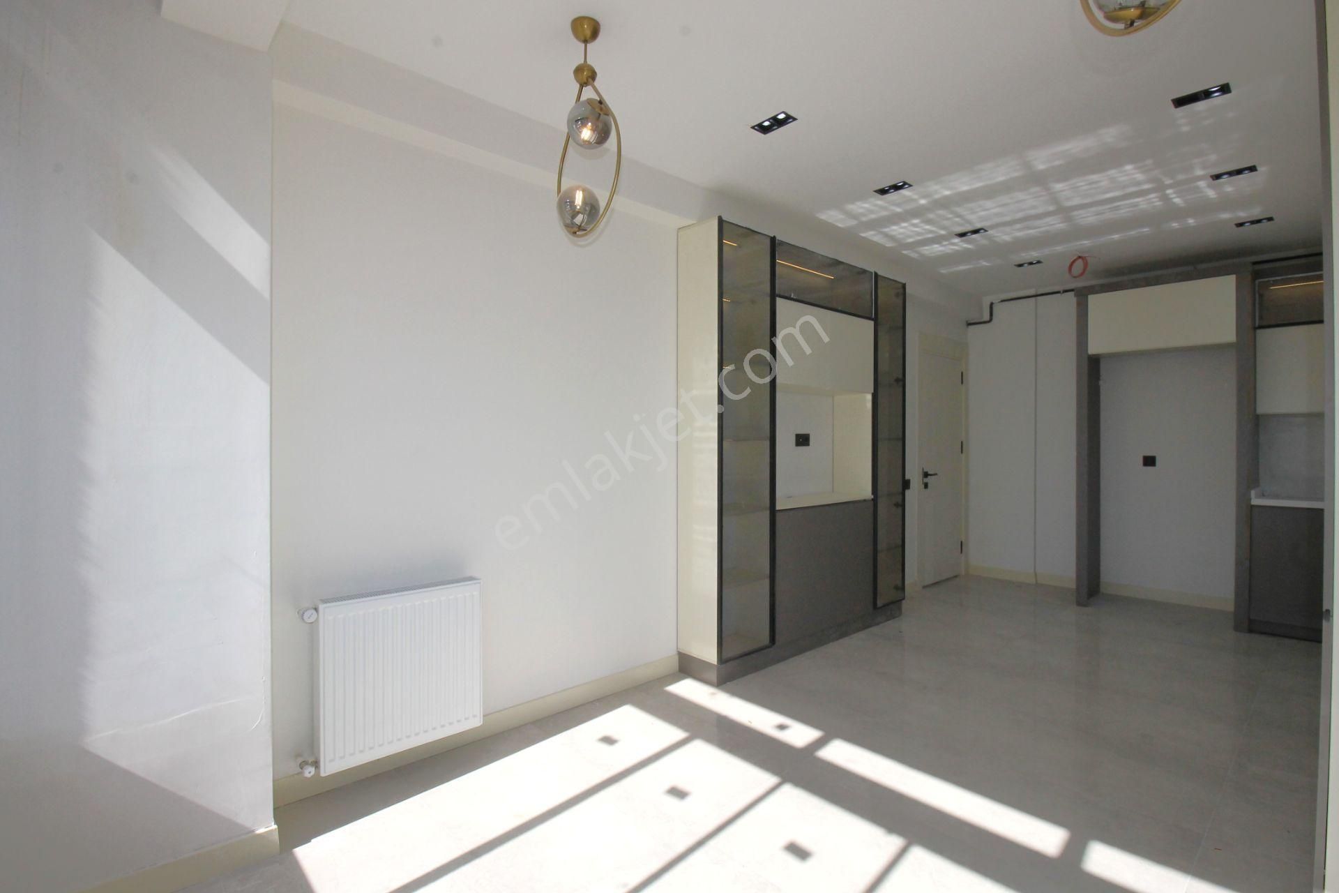 Retro’dan Kaliteli İşçiliği Ve Tasarımı İle Size Hitap Edecek 3+1 - Görsel 6