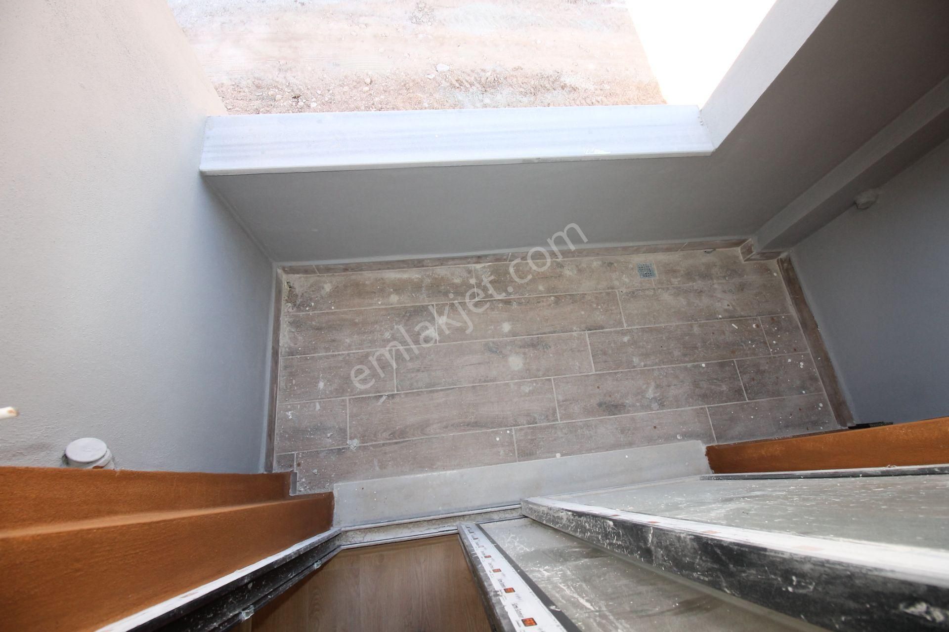 Retro’dan Kaliteli İşçiliği Ve Tasarımı İle Size Hitap Edecek 3+1 - Görsel 14