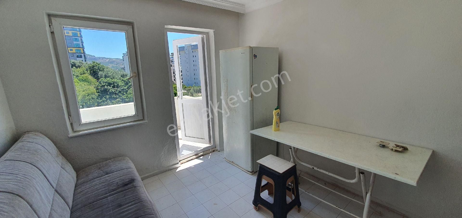 Alanya Mahmutlar Fatih Cad. 1+1 Kiralık Boş Daire. - Görsel 18