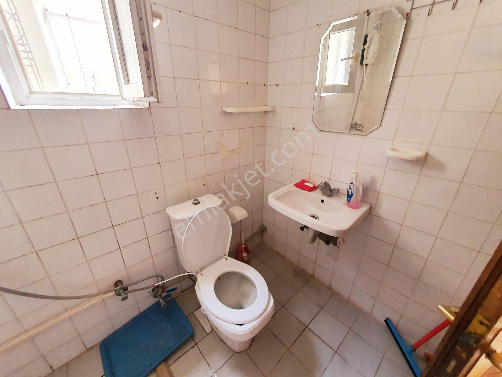 Alanya Mahmutlar Fatih Cad. 1+1 Kiralık Boş Daire. - Görsel 3