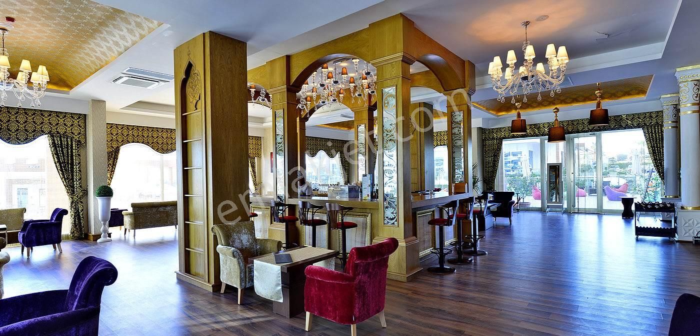 Alanya'da Otel Konseptli Azura Park'ta Eşsiz Manzaralı 1+1 Daire - Görsel 31