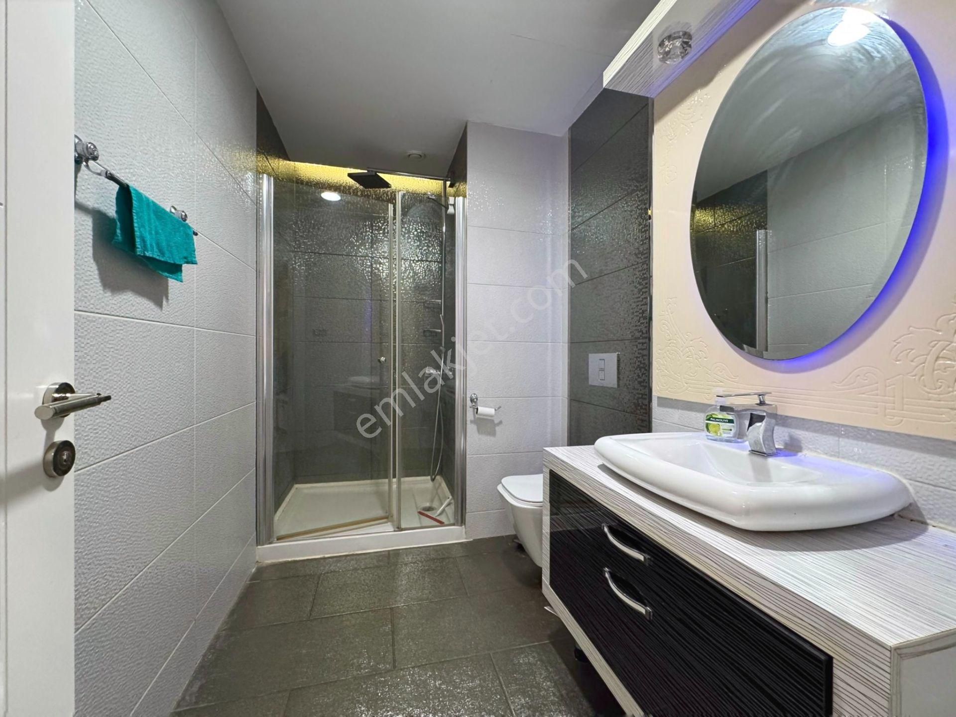 Alanya'da Otel Konseptli Azura Park'ta Eşsiz Manzaralı 1+1 Daire - Görsel 8