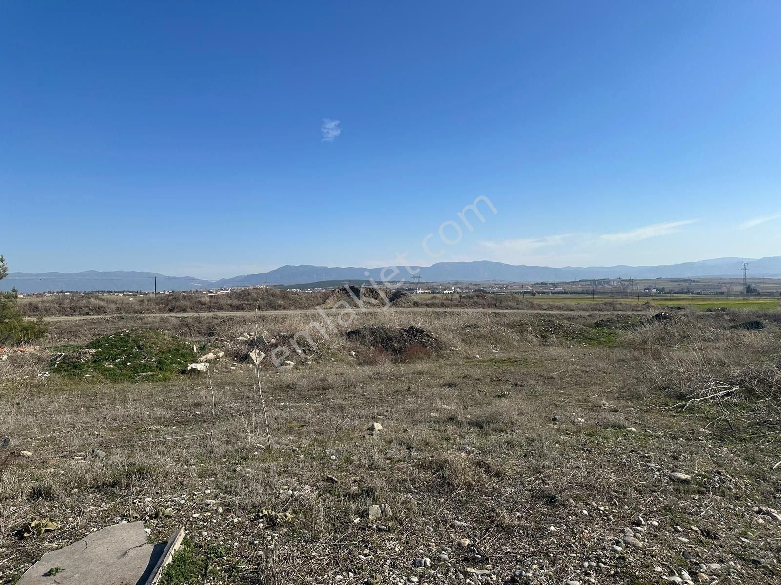 İncirya Emlakdan Bozkurt'da Yol Cepheli 4.271m2 Tarla