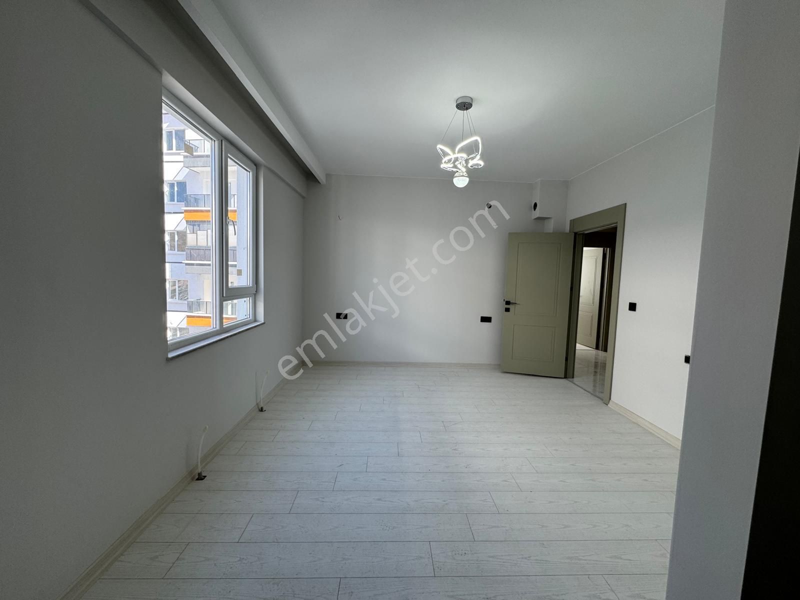 Keçiörende 4+1 Giyinme Odalı Kaliteli Satılık Daire - Görsel 35