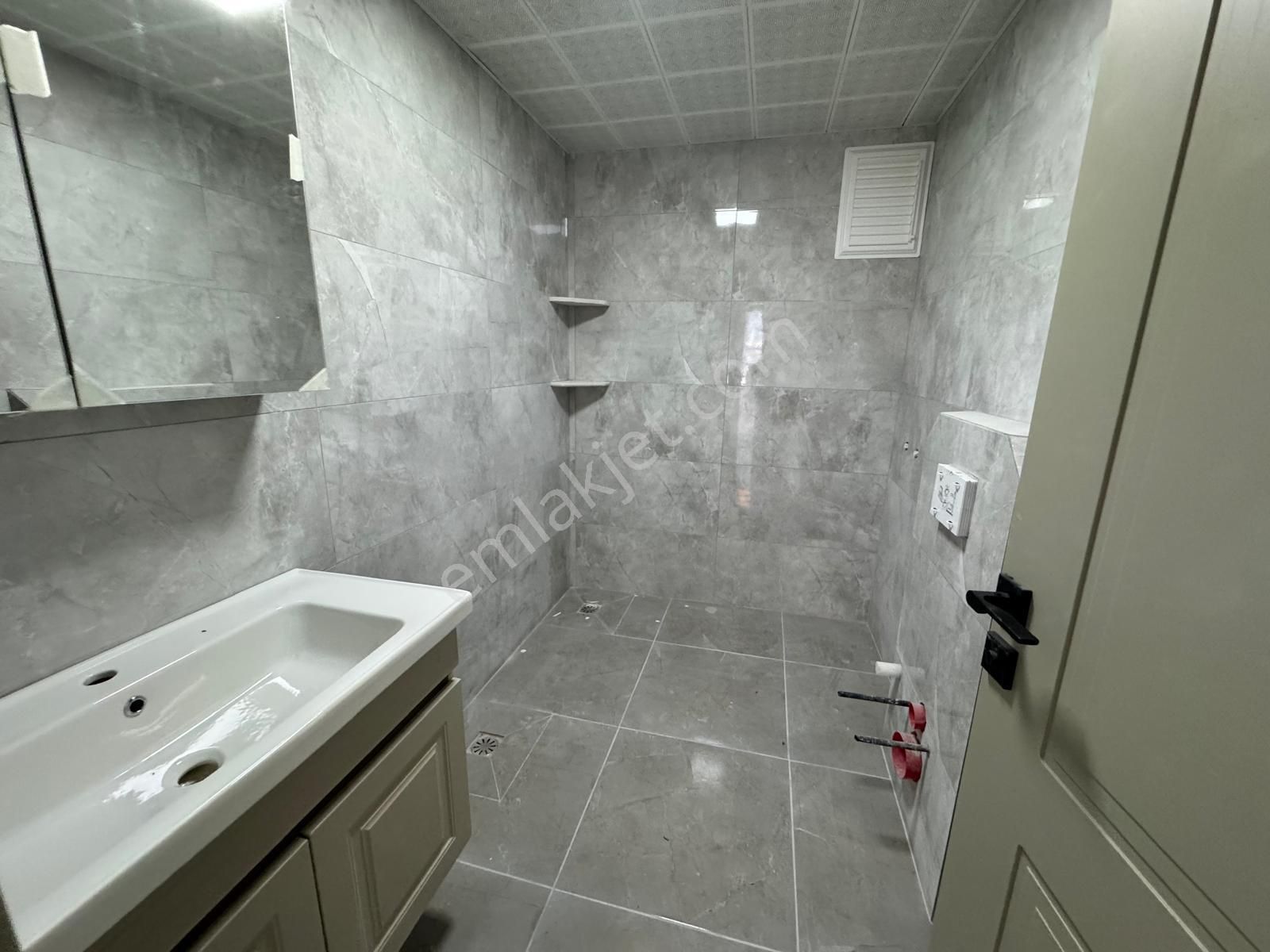 Keçiörende 4+1 Giyinme Odalı Kaliteli Satılık Daire - Görsel 27