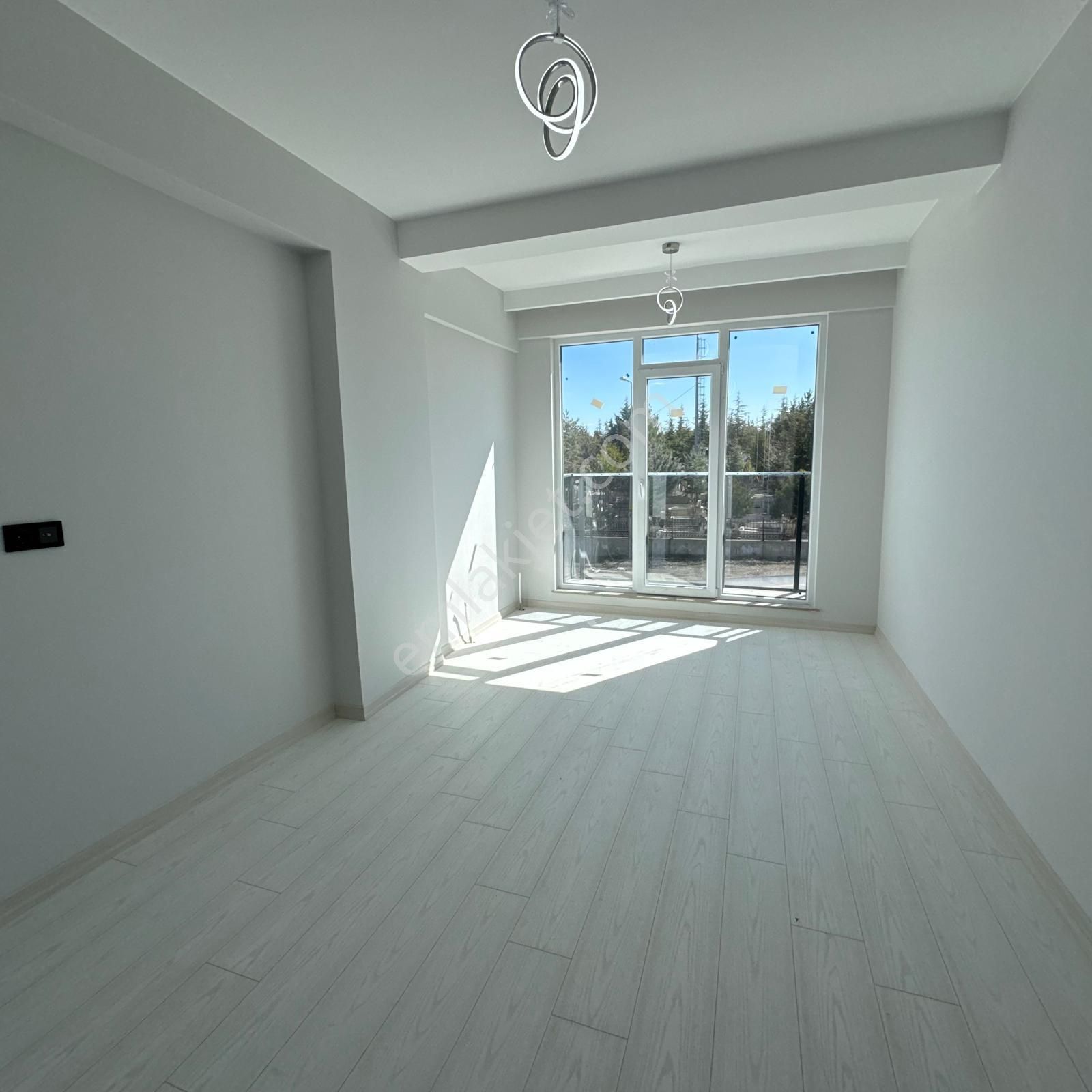 Keçiörende 4+1 Giyinme Odalı Kaliteli Satılık Daire - Görsel 19