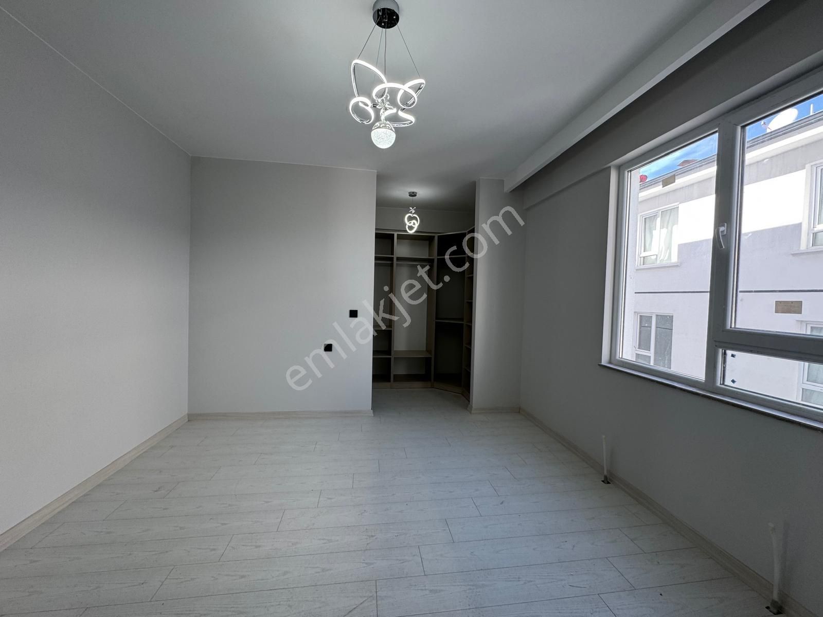 Keçiörende 4+1 Giyinme Odalı Kaliteli Satılık Daire - Görsel 31