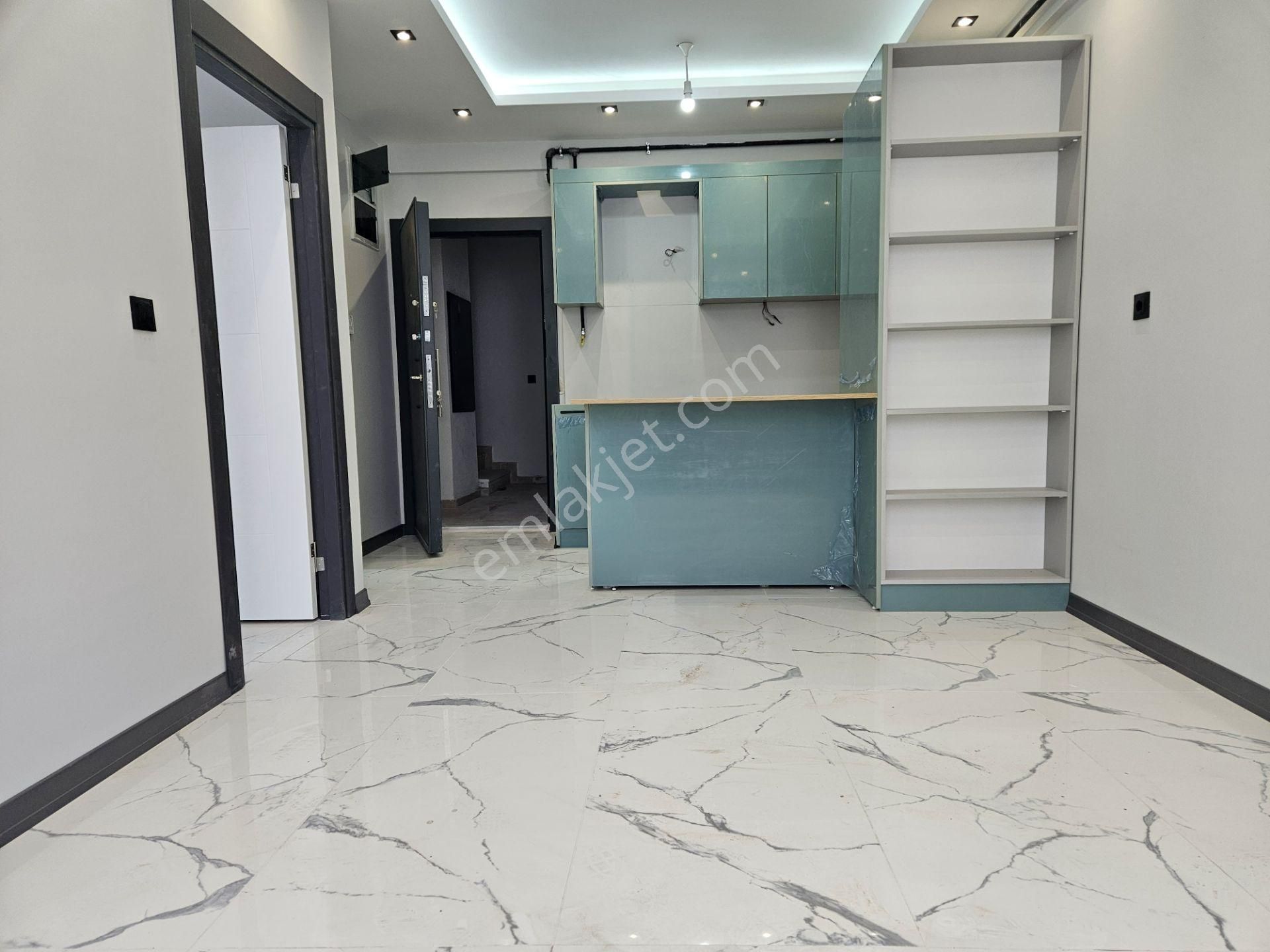 !!!yüksek Kredili!! Eğitimciler Cad Yakını Yerden Isıtma Sıfır 1+1 Daireler Sj-10
