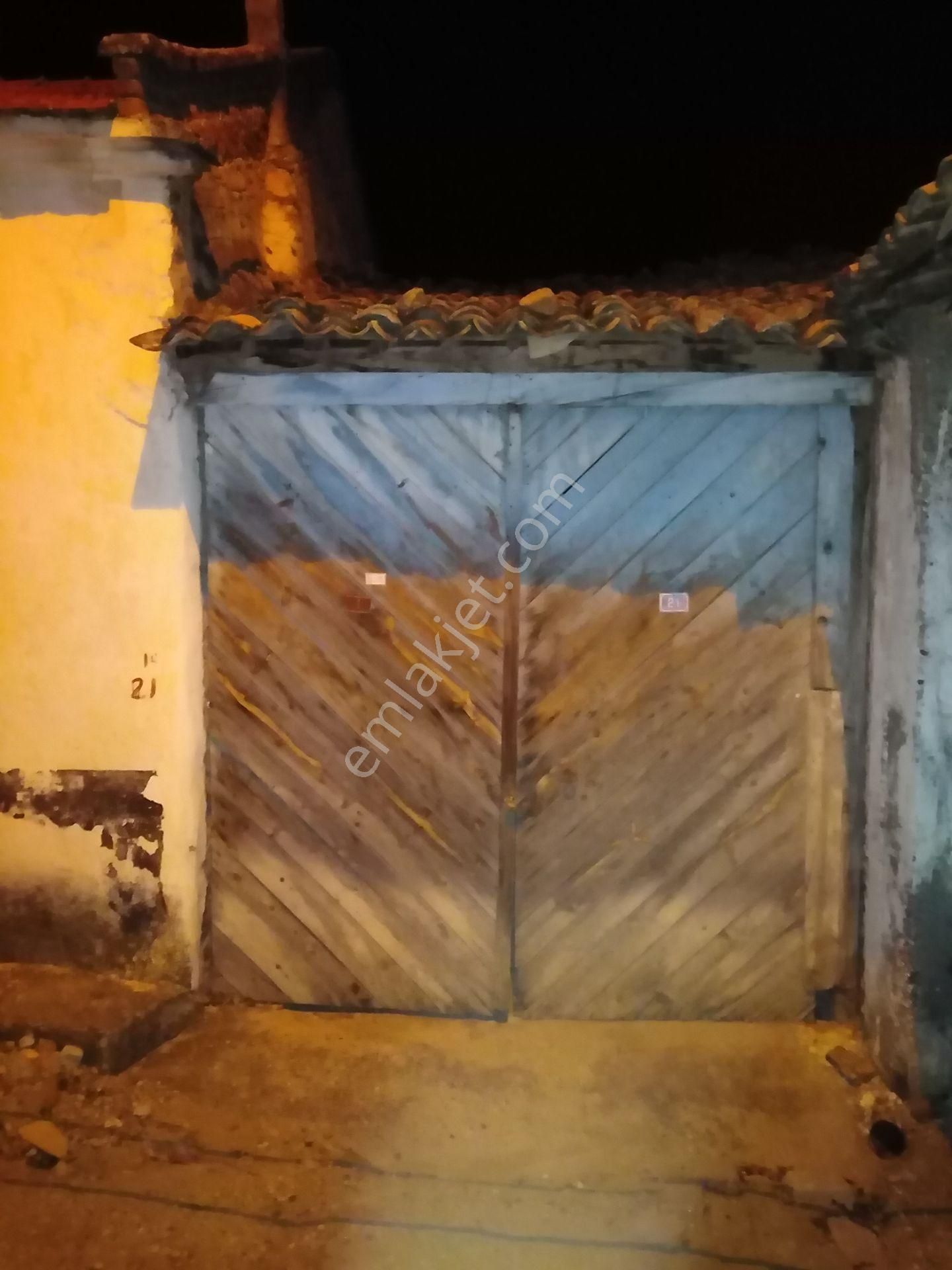 Aydın Nazilli Yöntem Emlaktan Yenipazar Donduran Mahallesinde Satılık 3+1 Müstakil Ev Ve Dükkan - Görsel 8