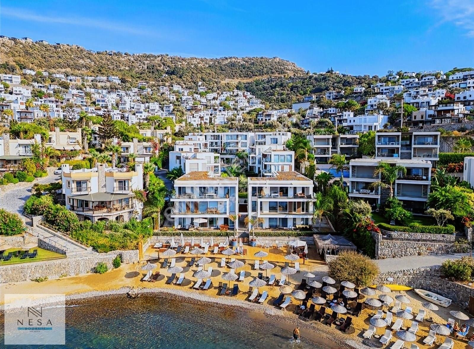 Bodrum Küçükbük Satılık Residence Bodrum Gündoğan Denize Sıfır Plajlı Sitede Satılık 4+1 Dubleks