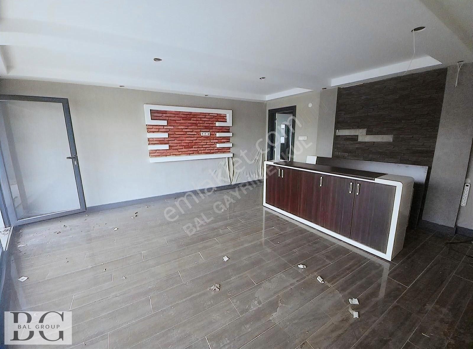 Menderes Barbaros Kiralık Dükkan & Mağaza Barbaros Mah. Cadde Üzerinde 35m2 Kiralık Dükkan